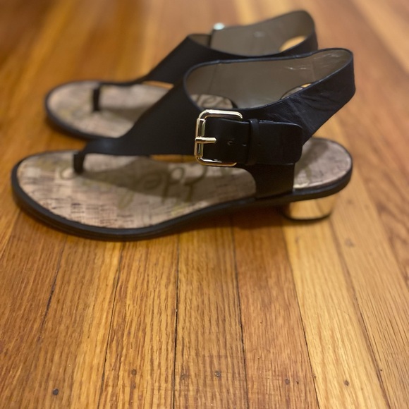 Sam Edelman black leather sandals with gold heel - Picture 3 of 6